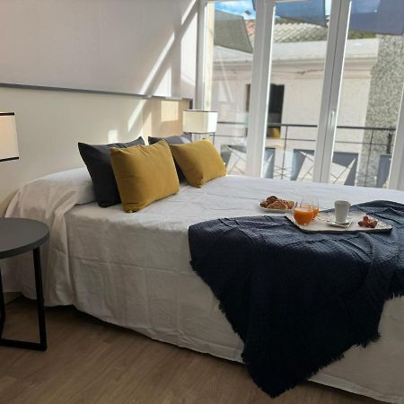 Apartamentos San Juan Suites Badajoz Bagian luar foto