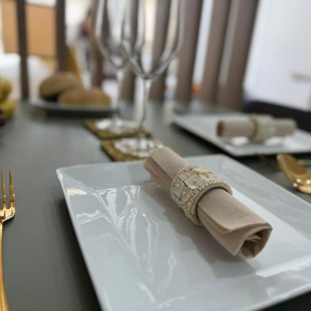 Apartamentos San Juan Suites Badajoz Bagian luar foto